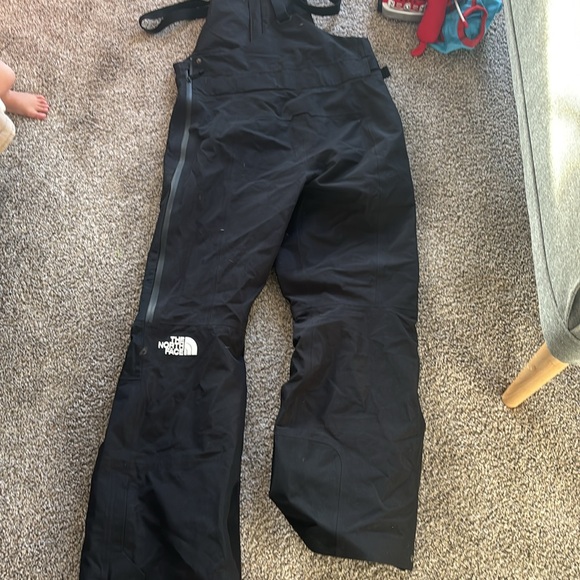 North Face Dry vent snow bib - Picture 3 of 4